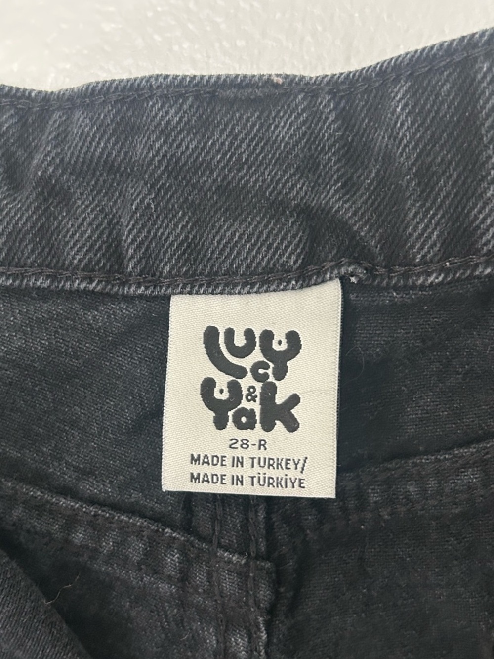 Lucy and Yak Lexi Denim High Waist Shorts in Gray Wash, Size 28/R - Picture 6 of 6